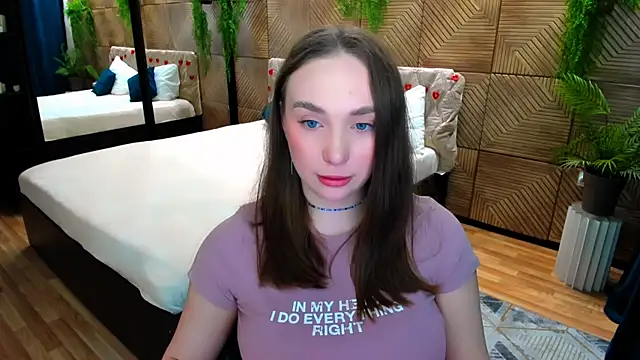 TrueReincarnation Chat XXX in diretta