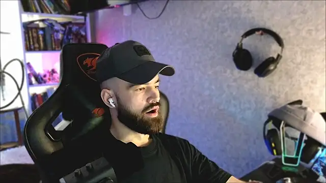 _Mostly_'s Webcam Show