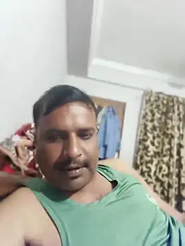 vardh033 现场XXX聊天