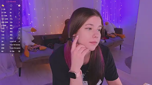 Mira_FallsのライブXXXチャット