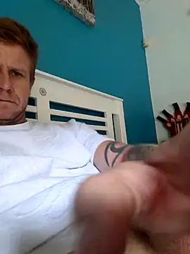 He_onlycum Show in webcam