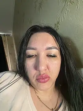 Naughtbaby_2025's Live XXX Chat