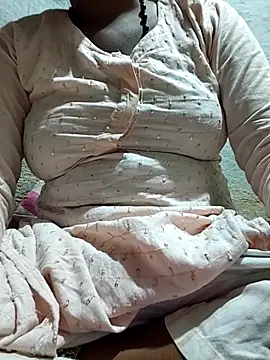 SRIDEVITELUGU91's Live XXX Chat