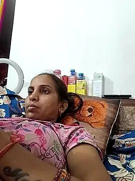 Онлайн чат XXX Sexy-Kavya2