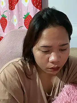 _UrSingleMamiBella_: απευθείας συνομιλία ΧΧΧ