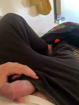 BroodyTenement Webcam-Show