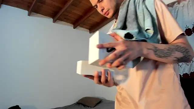 Vlad__night webkamerás műsora