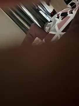 Webkamerová show sexy-booiii