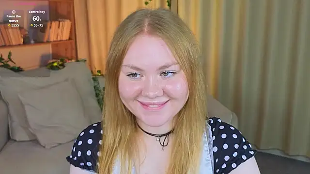 BeeTrixのライブXXXチャット