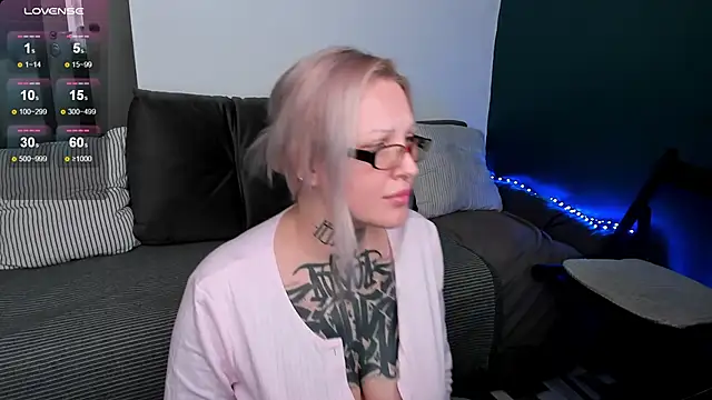 EurusholmessのライブXXXチャット