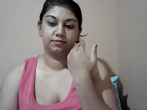 bellachow10のライブXXXチャット