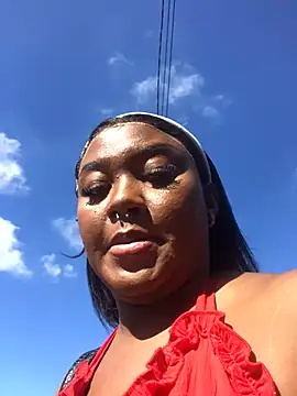 nanababe1 Adlı Modelin Canlı XXX Sohbeti