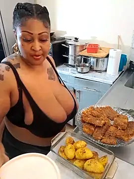 XXX chat uživo modela MONSTERTITS44DDD