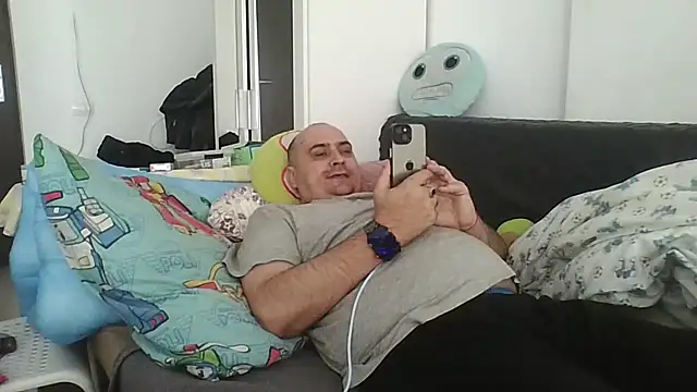 vitalik66679's Webcam Show