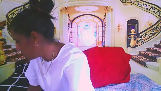 Czat XXX na żywo – IndianSexcSmyle