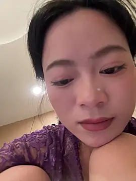 qingzi1218 Show Webcam