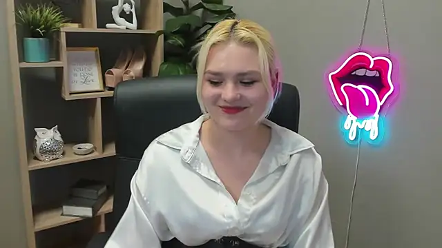 Chat XXX en directo de SweetLilyxo