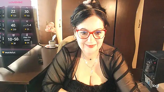 Živý XXX chat exiMIlf