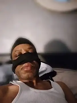 Вебкам-шоу alfiebrown007