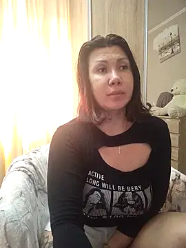 Show webcam de ROXOLANAA_SEXY