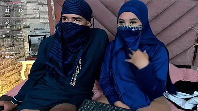 Dalila_and_Khaledn Webbikameraesitys