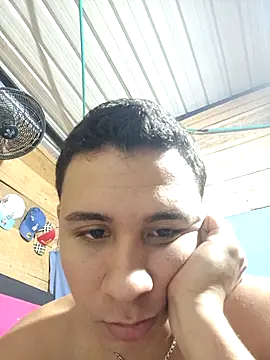 Show de Emyli_Liammm na webcam