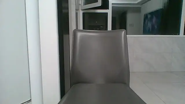 XXX chat uživo modela nole_china7