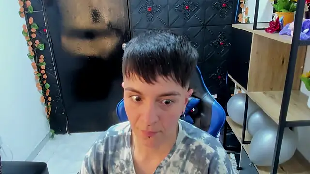 Czat XXX na żywo – _Hannah_Hot