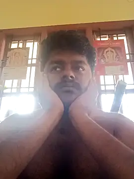 yourwellman Adlı Modelin Canlı XXX Sohbeti