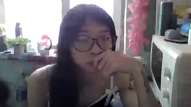 CarlyJoy Show Webcam