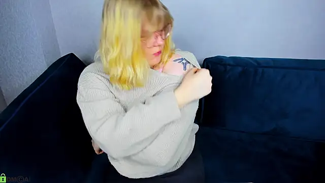 luna_c0ran Live XXX chat