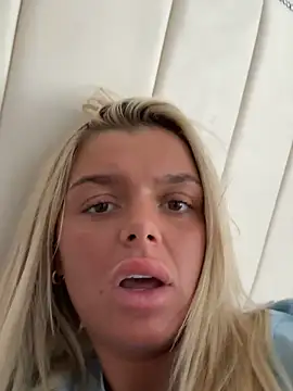 Irish_BarbieMilfx – Live XXX-chat