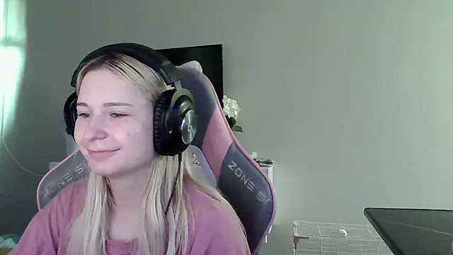 VladaLevine Live XXX-Chat