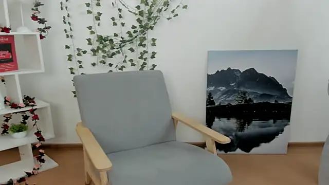 NorineMaw's Webcam Show