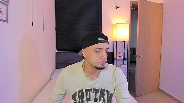 دردشة alejandro_calderon1 الجنسية المباشرة