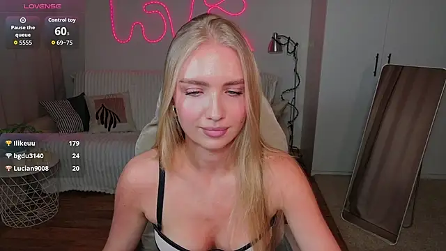 TessaGrays Live XXX-Chat