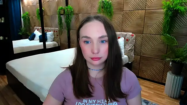 TrueReincarnation Adlı Modelin Canlı XXX Sohbeti