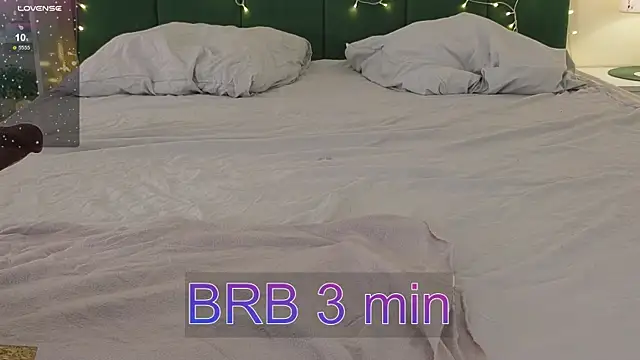 Pokazy przed kamerką – Bonnie_White