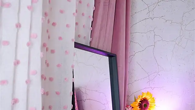 BambiRoses – Naživo XXX chat