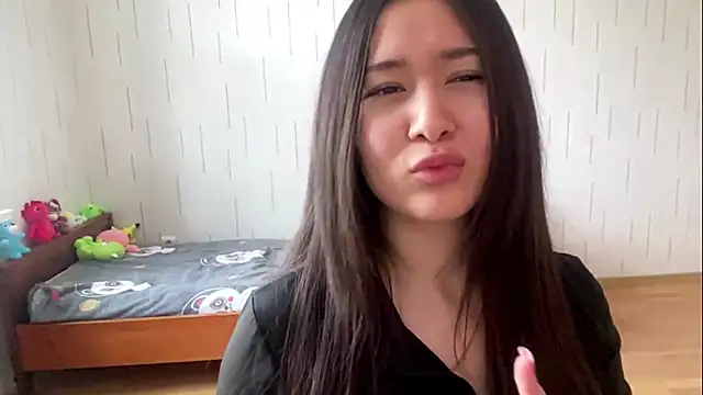 Онлайн чат XXX YourMiIa