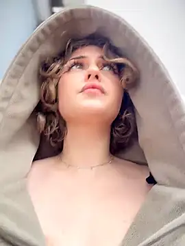 KellyKeler élő XXX-chatje