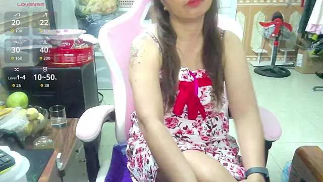 Chat +18 de Jerry-Lan ao vivo