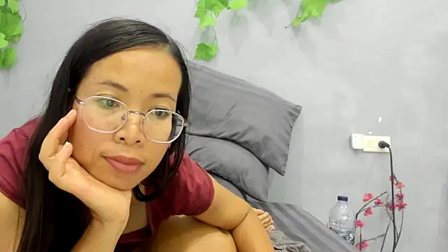 Czat XXX na żywo – loveley_jenny