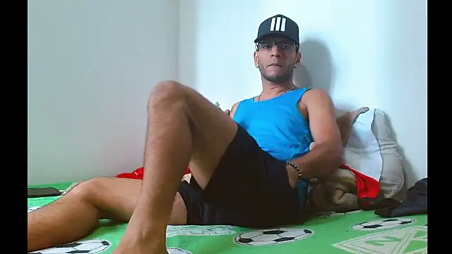 Alphamaster_92 即時 XXX 聊天