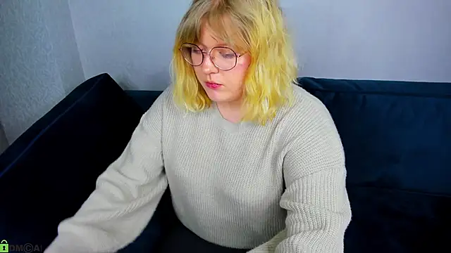 luna_c0raのライブXXXチャット