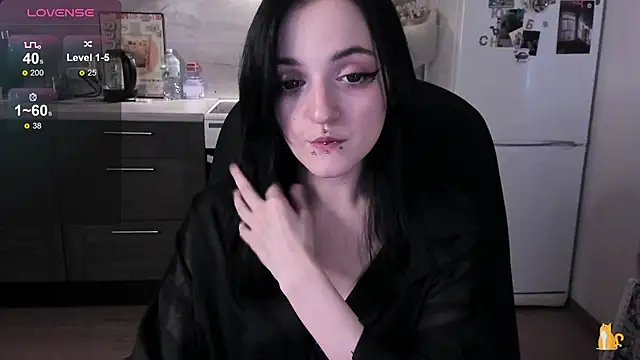 linaa__tyaan: онлайн-секс-чат