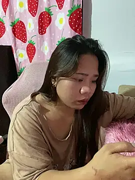 _UrSingleMamiBella_ live XXX chat