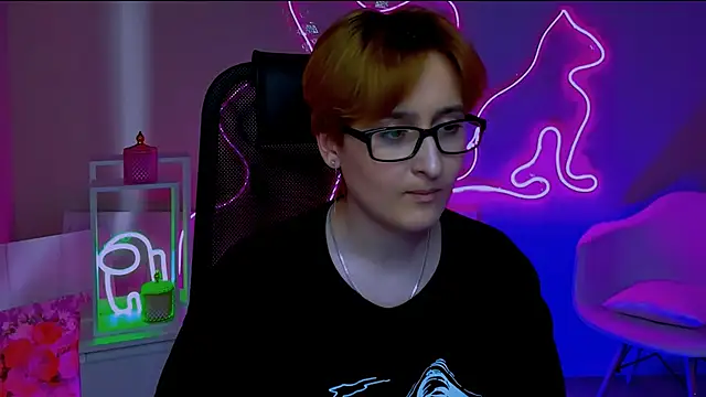 Chatroom XXX en direct de LixeLuna