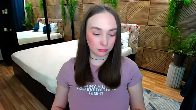 TrueReincarnation Chat XXX in diretta