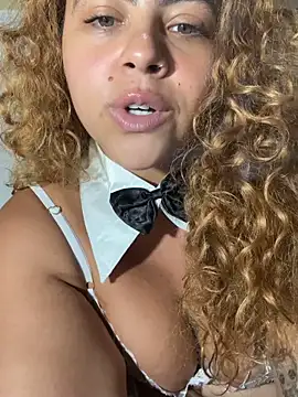 Chloe_Leaozinho Chat XXX in diretta